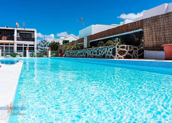 Froggy's * بويرتو ذيل كارمين